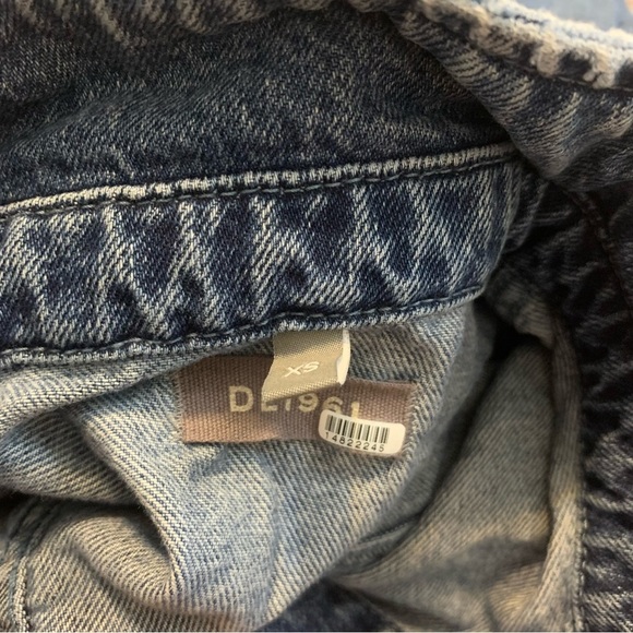 DL1961 Hannah Denim Straight Leg Button Front Short Sleeve Long Jumpsuit Sz XS - Picture 8 of 10